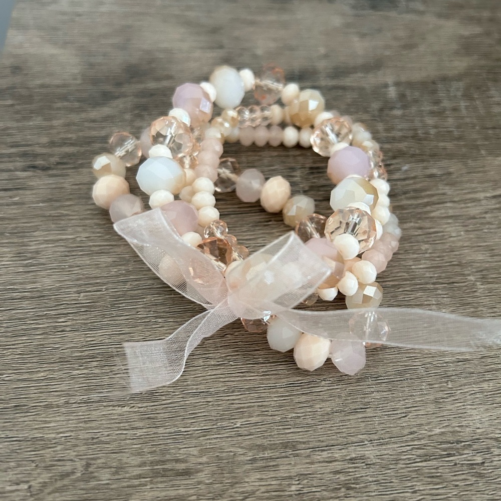 🧡5/$25🧡Elegant Beaded Bracelet Set with Ribbon